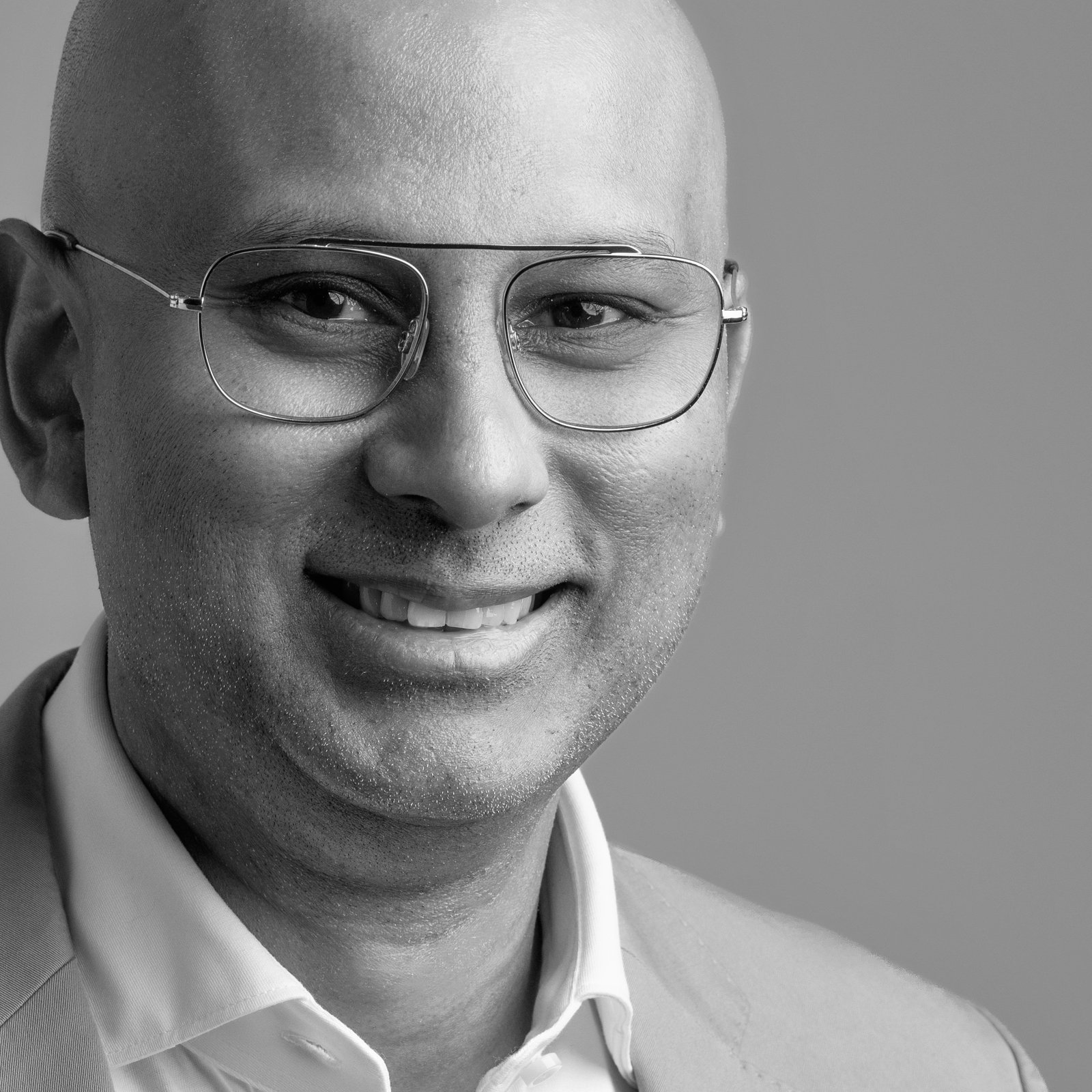 Ronny Thakoer - B-IT Solutions